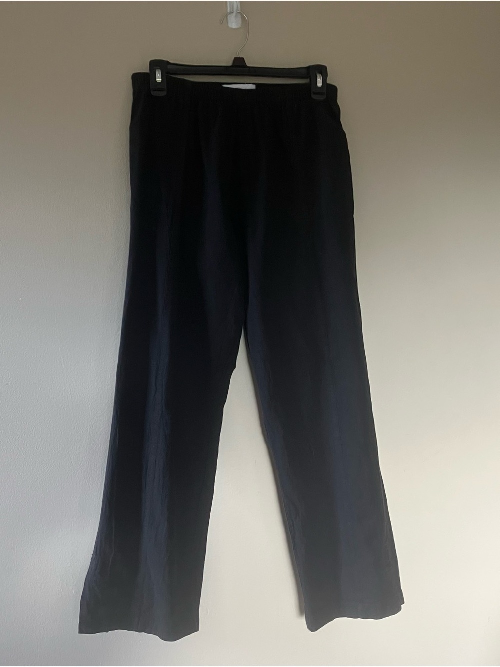 Women’s Black Cropped Wide-Leg Pants